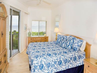 Two Bedroom Sanibel Vacation Rental on Beach with Pool
